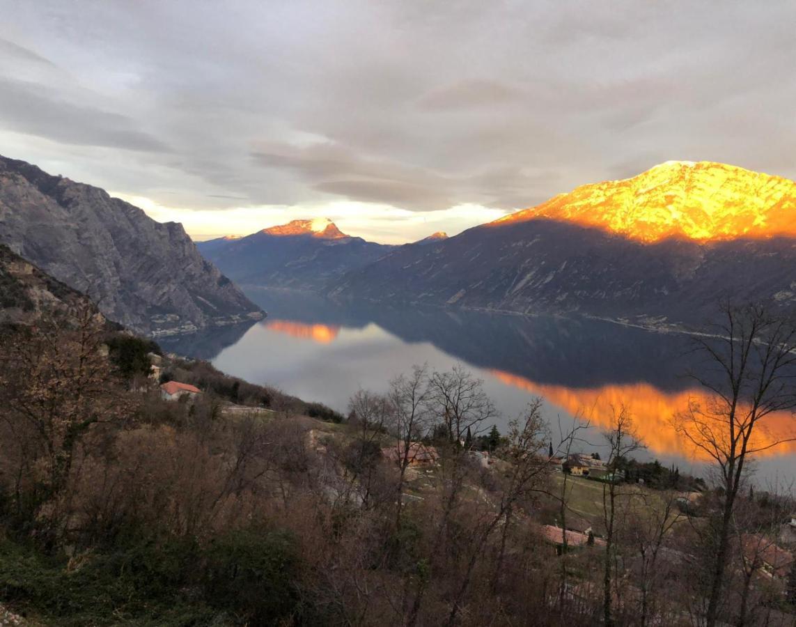 Casa Martinelli Lägenhet Tremosine Exteriör bild